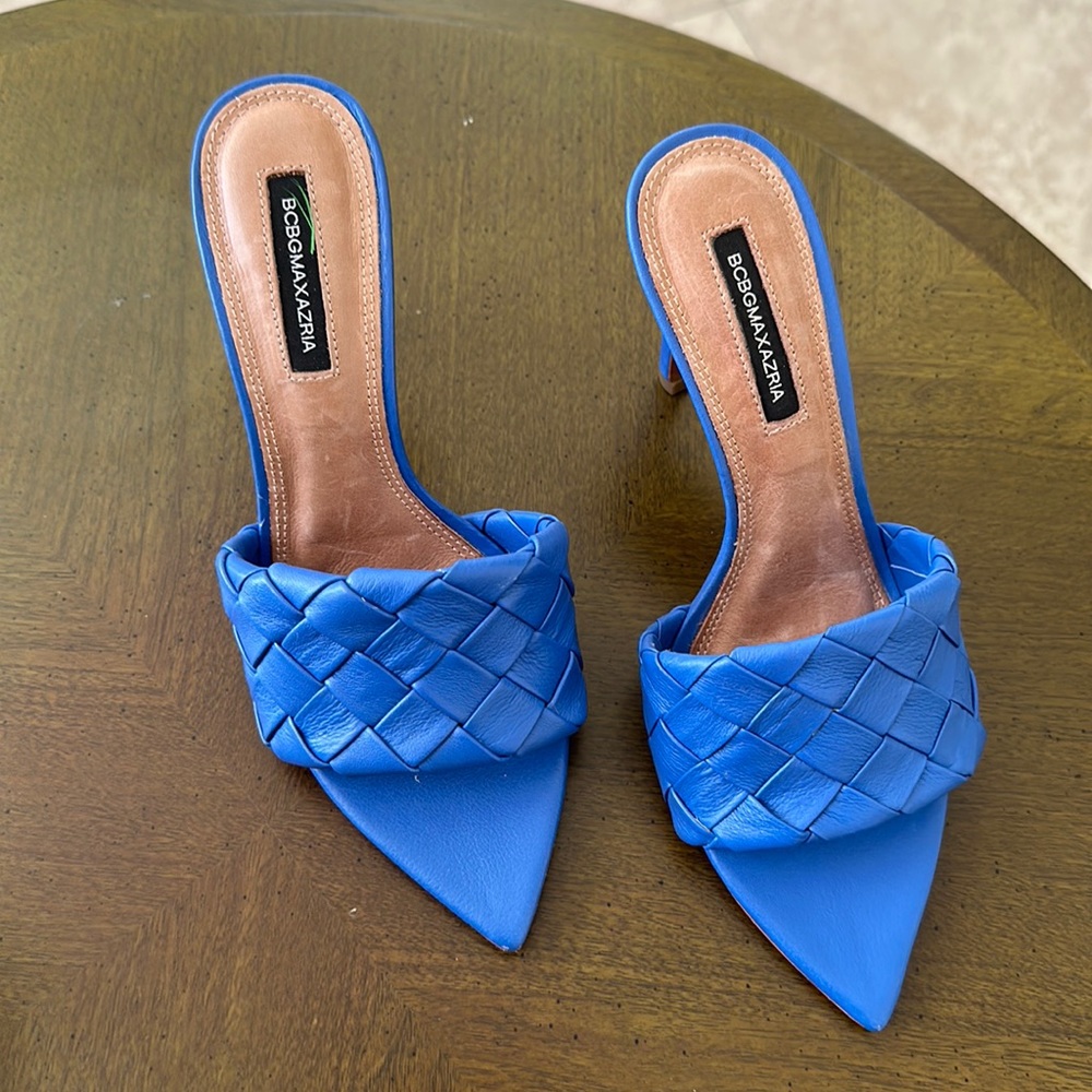 BCBG shoes